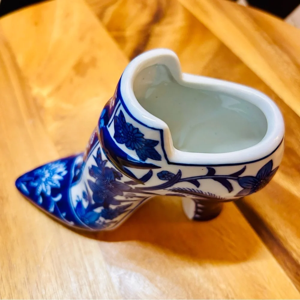 Vintage Delft Vase Blue & White Ceramic Shoe Planter or Desk Stationary Hold - Picture 5 of 10
